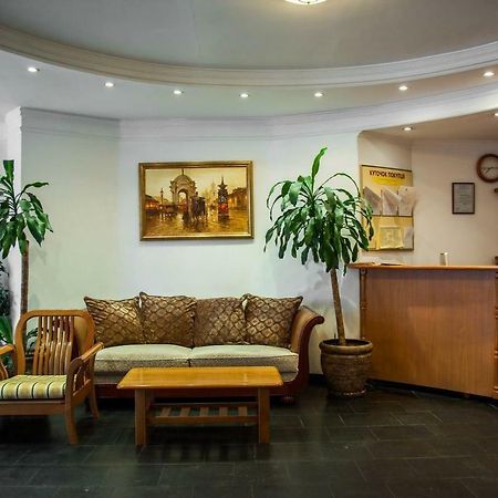 Hotel Obolon Kiev Exterior foto