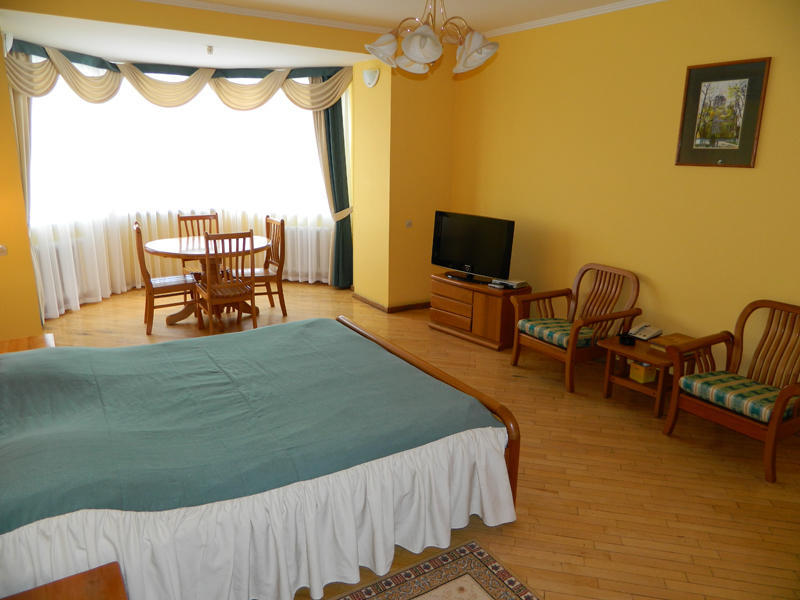 Hotel Obolon Kiev Habitación foto