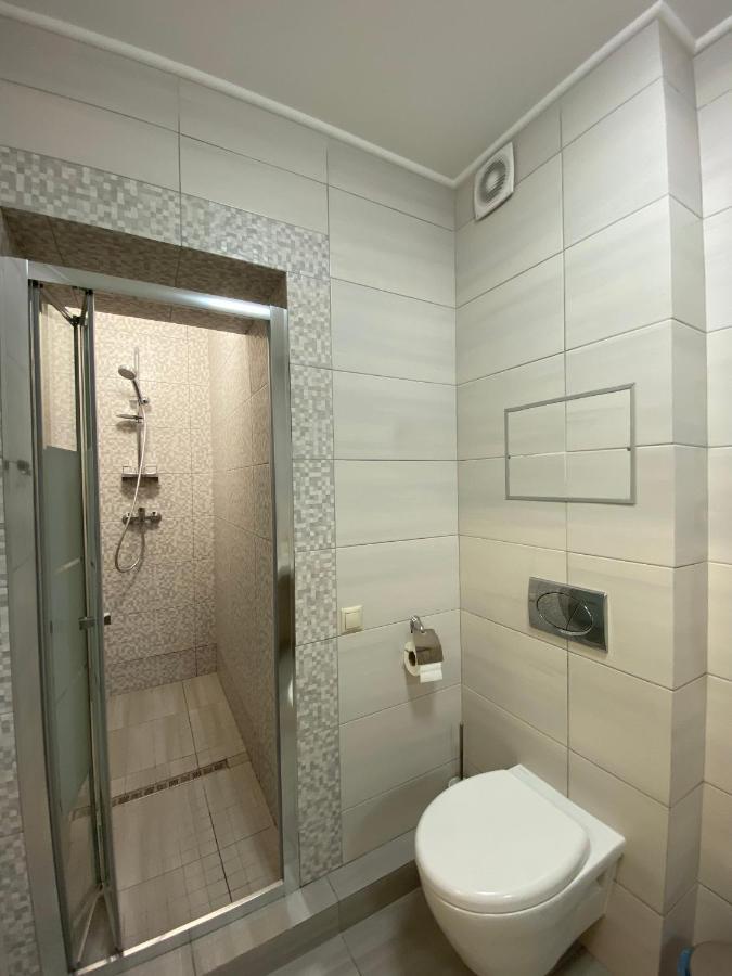 Hotel Obolon Kiev Exterior foto